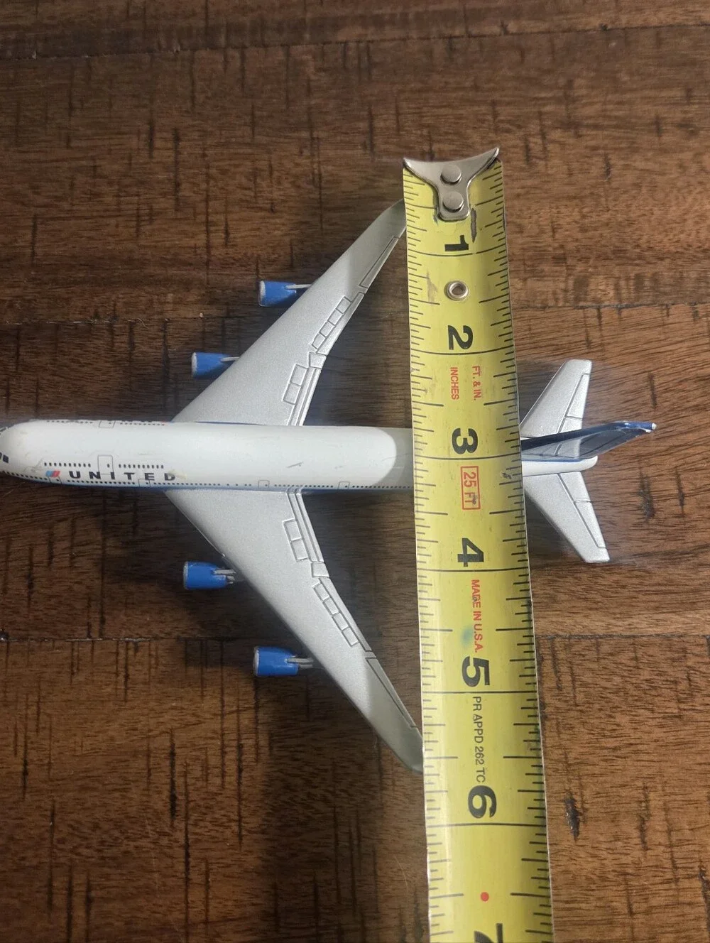 REALTOY United Airlines 747 Die-cast Jet Airplane Blue Tulip Tail #N196UA Model